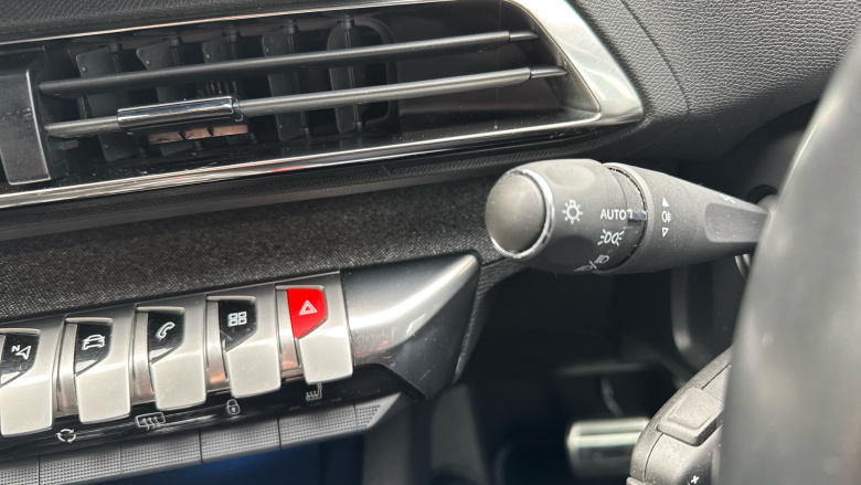 Peugeot 5008 1.2 PureTech Allure Premium+ 5dr EAT8 Petrol Estate